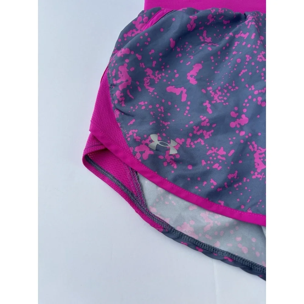 Under Armour Shorts‎ Women Size XS Pink Gray Athleisure Lined Running Gym Active